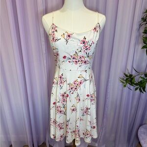 Nine Britton White Floral Mini Dress